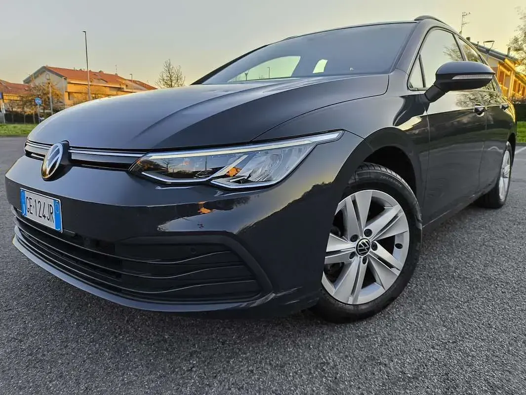 Usata VW Golf VII Style 131 CV (96 kW) 2021 Utilitaria