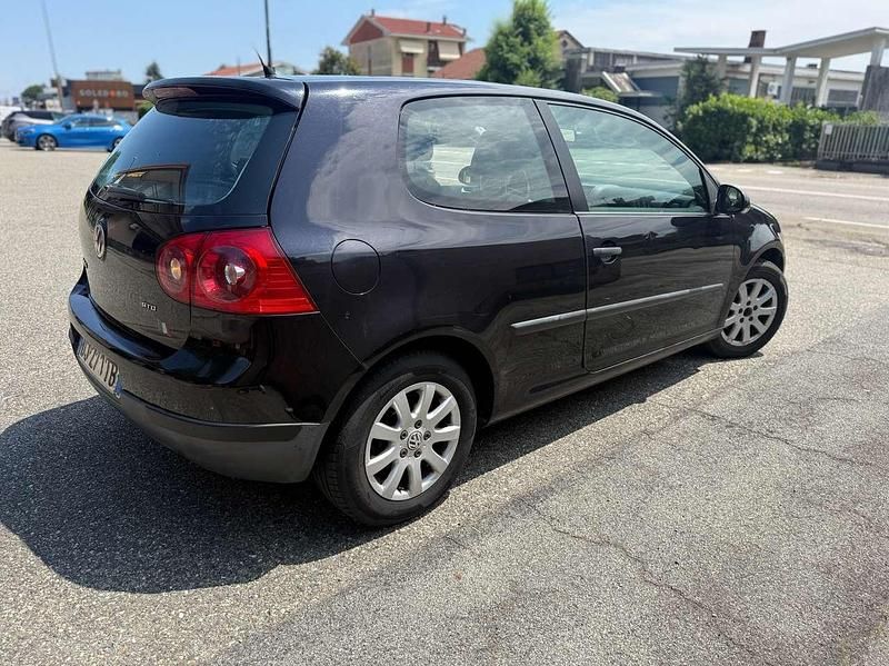 Usata VW Golf V Comfortline 105 CV (77 kW) 2007 Nero Berlina