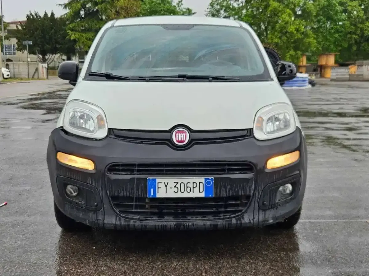 Usata Fiat Panda Pop 69 CV (50 kW) 2019 Bianco Utilitaria
