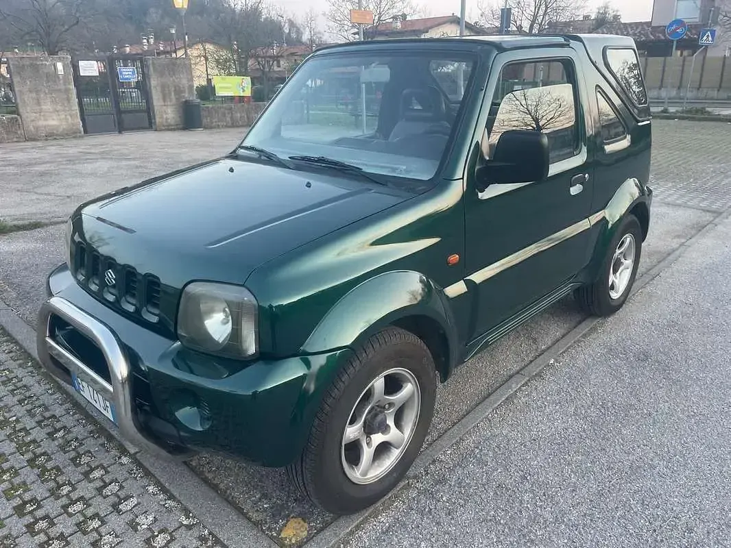 Usata Suzuki Jimny 82 CV (60 kW) 2001 Verde SUV