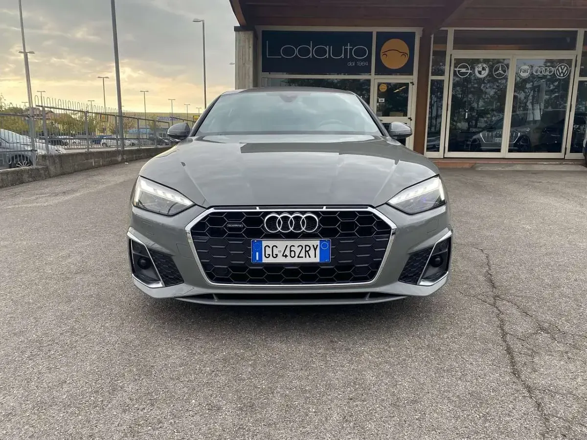 Usata Audi A5 Sportback S-Line 204 CV (150 kW) 2021 Grigio Utilitaria