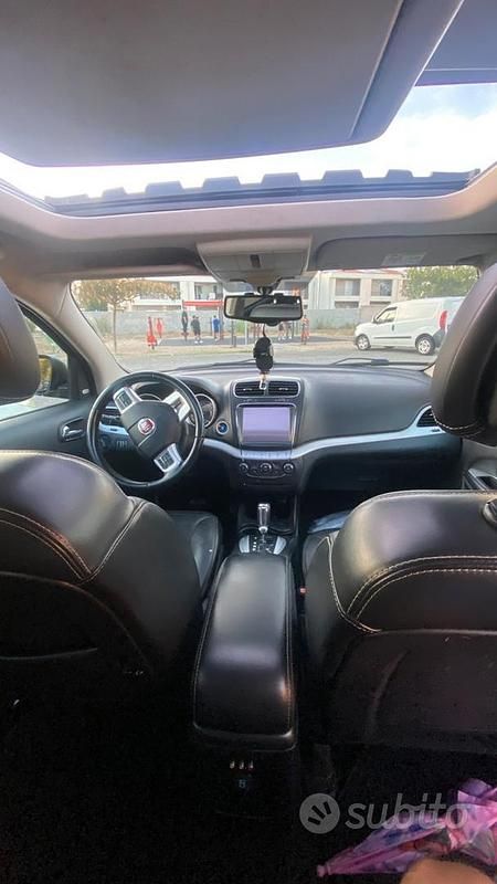 Usata Fiat Freemont 170 CV (125 kW) 2013 Grigio SUV