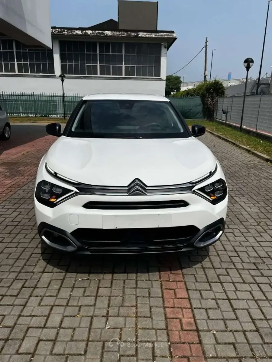 Ny Citroën C4 PureTech 131 HK (96 kW) 2026 Vit SUV
