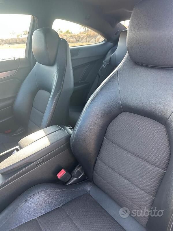 Usata Mercedes C250 204 CV (150 kW) 2012 Grigio Coupé