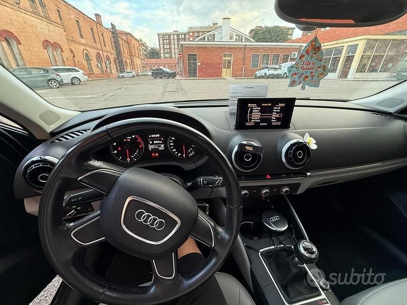 Usata Audi A3 Ambition 122 CV (89 kW) 2013 Grigio Berlina
