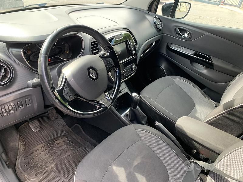 Usata Renault Captur 90 CV (66 kW) 2014 SUV