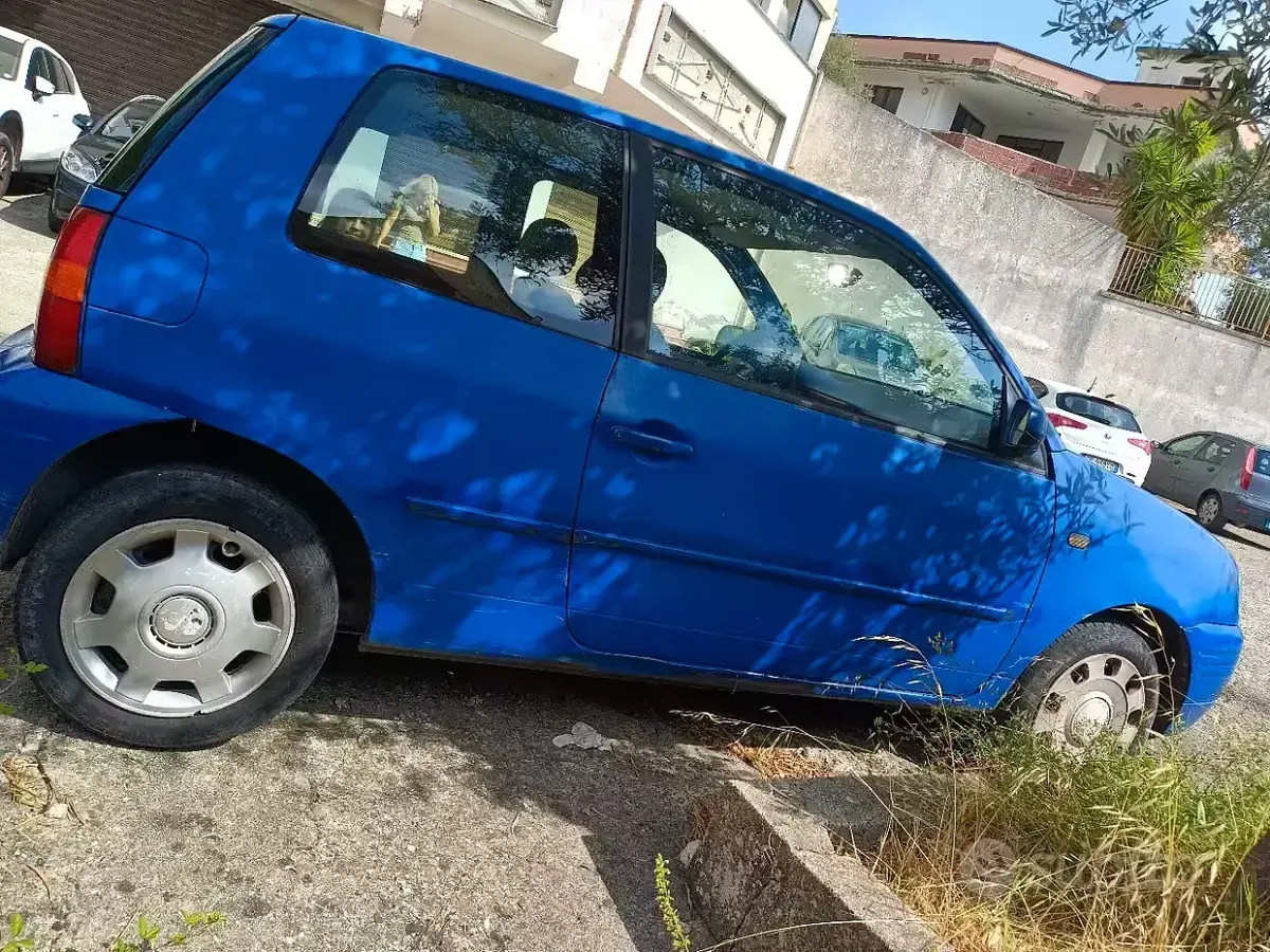 Usata Seat Arosa 60 CV (44 kW) 1999 Bluazzurro Utilitaria