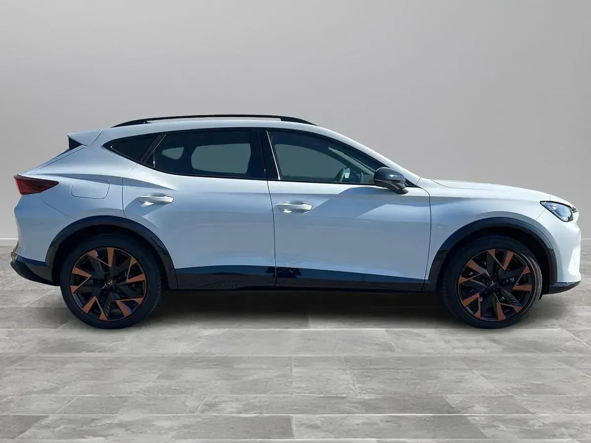 Nuova Cupra Formentor 204 CV (150 kW) 2026 Bianco SUV