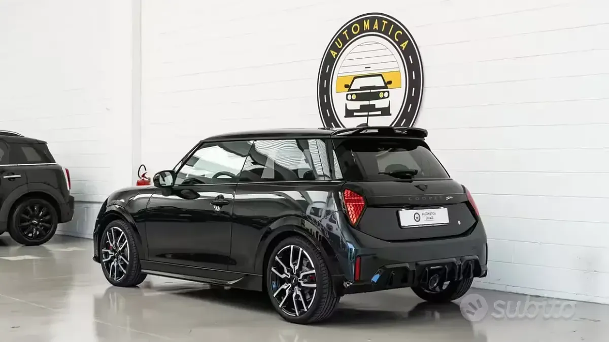 Usata Mini John Cooper Works 231 CV (169 kW) 2025 Nero Utilitaria