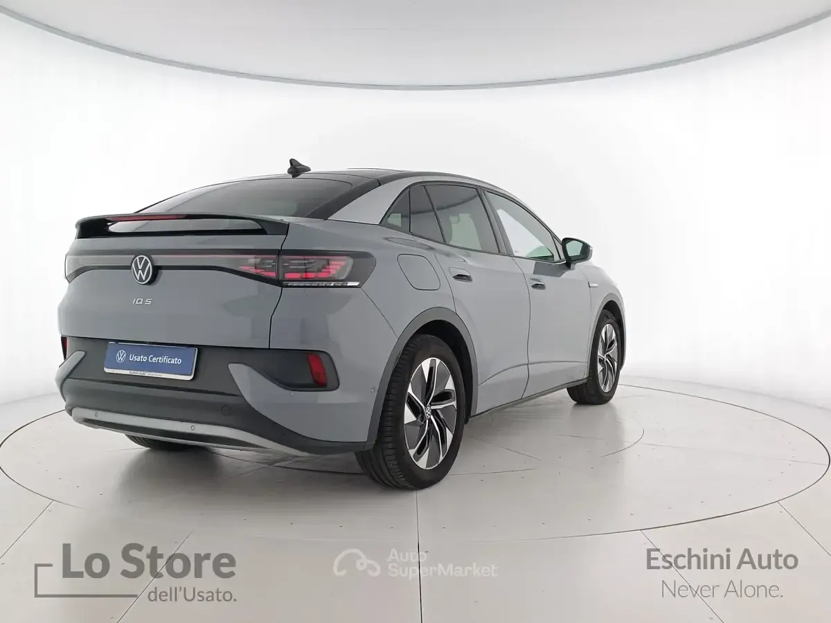 Usata VW ID.5 Pro Performance 150 kW (204 CV) 2022 Moonstone grey nero SUV