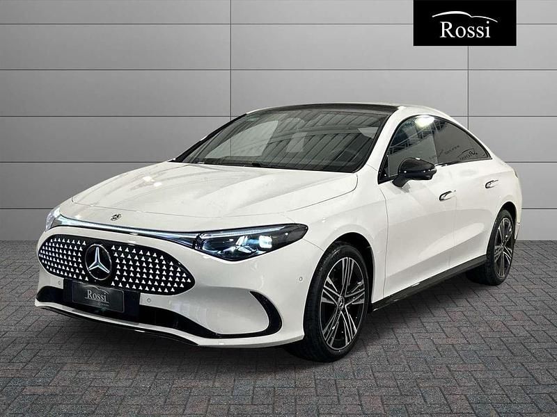 Nuova Mercedes CLA 250+ 144 kW (197 CV) 2026 Bianco polare Berlina