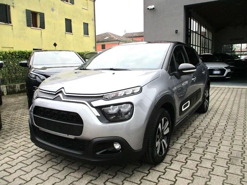 Argento Usata 2024 Citroën C3 PureTech Tre volumi | 13.490 € (Buon prezzo) - Immagine 1/4