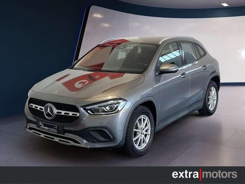 Usata Mercedes GLA200 Business 150 CV (110 kW) 2021 Other SUV