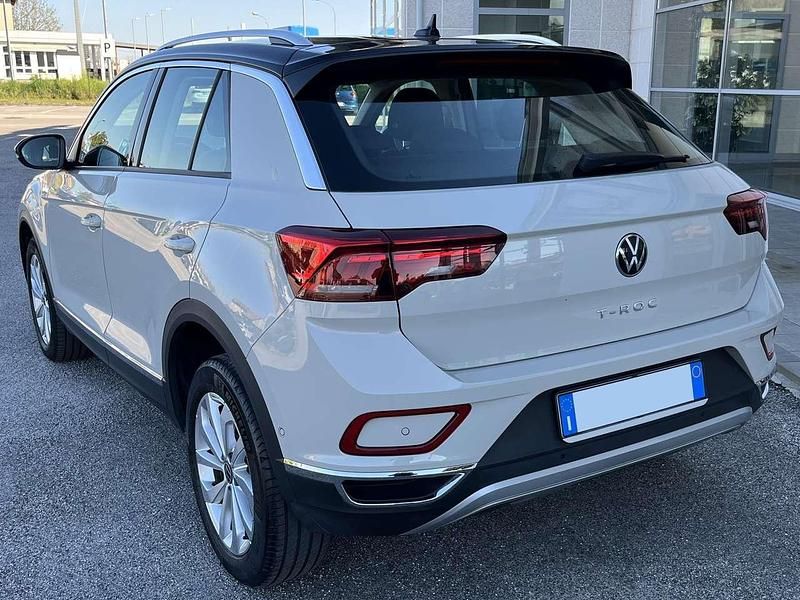 Usata VW T-Roc Style 150 CV (110 kW) 2022 Ascot grey SUV