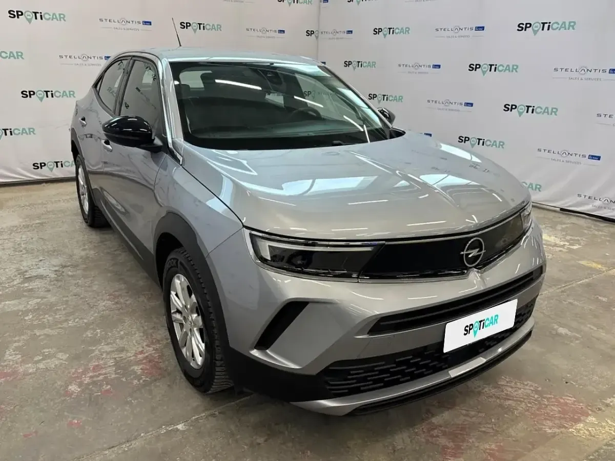 Usata Opel Mokka Edition 110 CV (80 kW) 2023 Grigio SUV