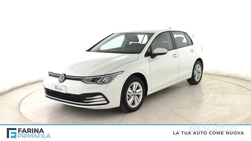 Bianco Usata 2023 VW Golf Life Berlina | 19.900 € (Super prezzo) - Immagine 1/4