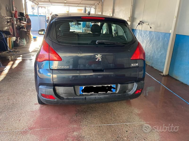 Usata Peugeot 3008 112 CV (82 kW) 2012 Blu Monovolume