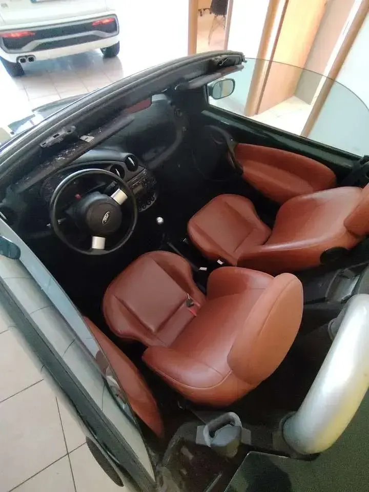 Usata Ford StreetKa 95 CV (69 kW) 2005 Verde Cabrio