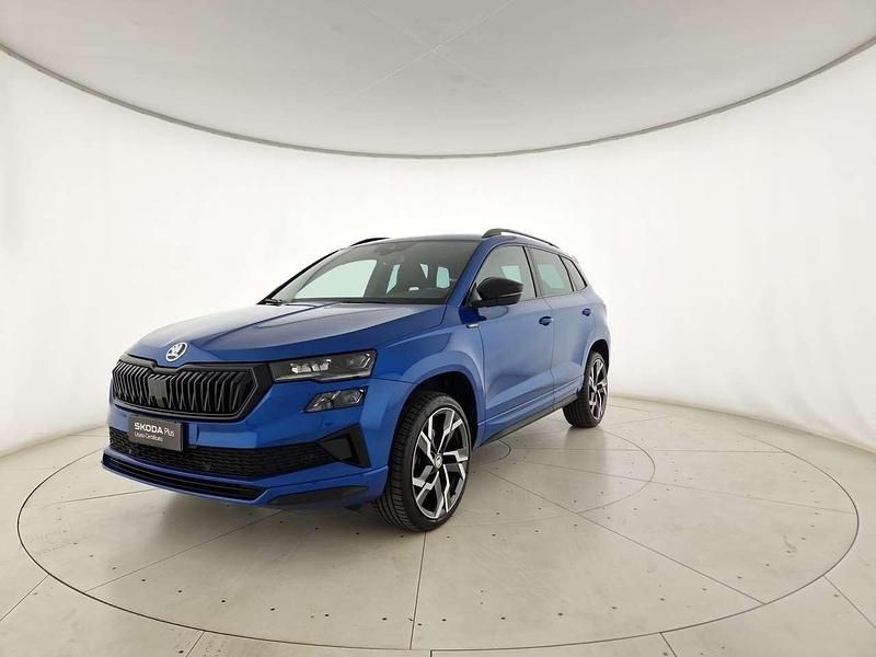 Blu race metallizzato Usata 2024 Skoda Karoq SportLine SUV | 31.900 € (Cara) - Immagine 1/4