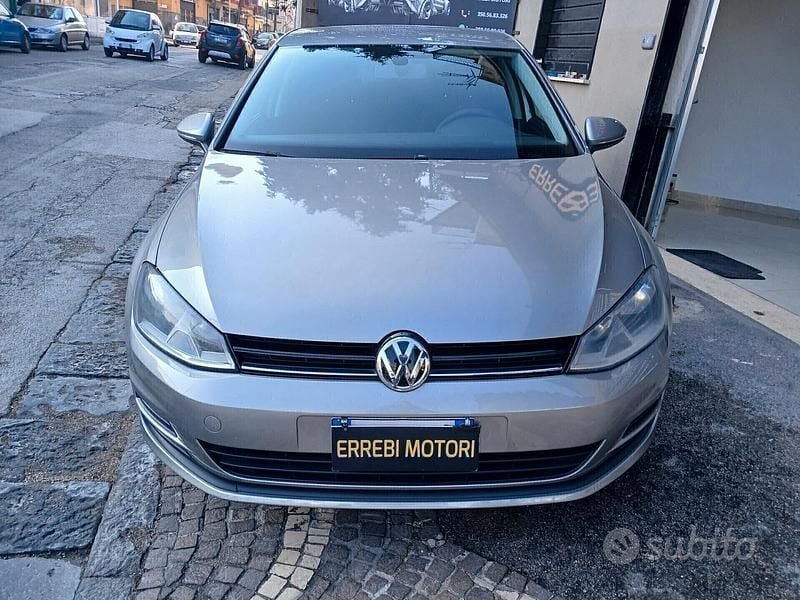 Usata VW Golf VII Comfortline 105 CV (77 kW) 2014 Grigio Berlina