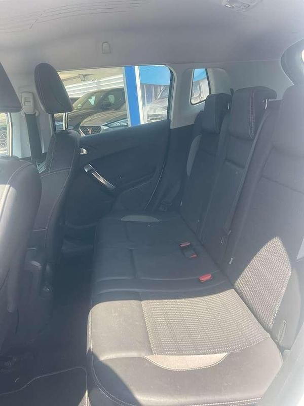 Usata Peugeot 2008 Allure 92 CV (67 kW) 2015 Bianco SUV