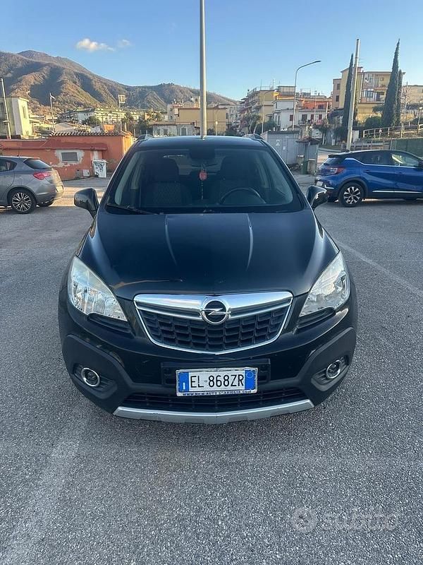 Usata Opel Mokka Cosmo 140 CV (102 kW) 2014 Nero SUV