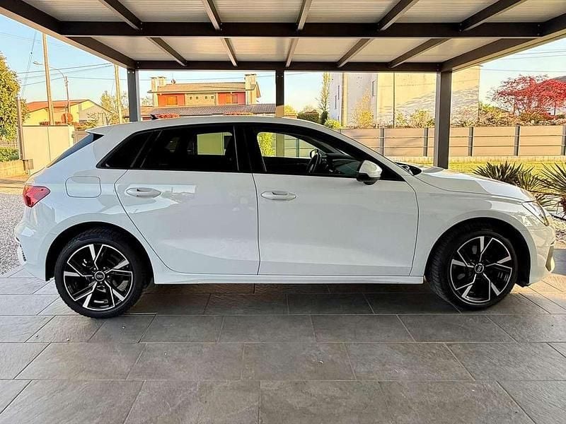 Brugt Audi A3 Advanced 116 HK (85 kW) 2022 Hvid Sedan
