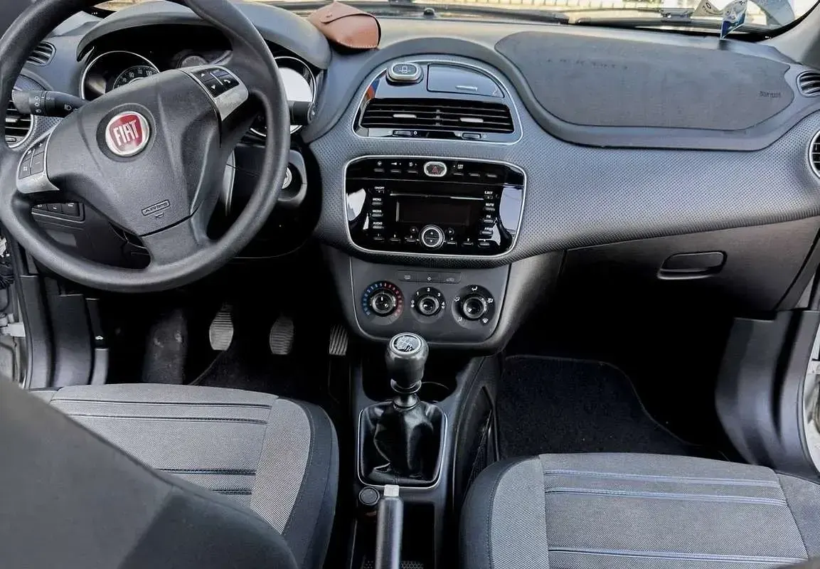 Usata Fiat Punto Evo Emotion 105 CV (77 kW) 2010 Bianco Utilitaria