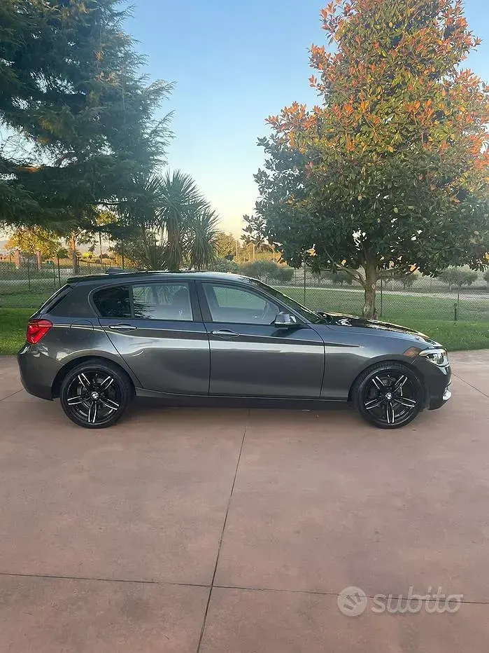 Usata BMW 116 M Sport 116 CV (85 kW) 2016 Grigio Utilitaria
