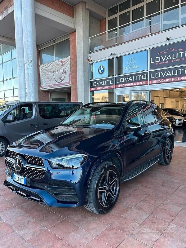 Usata Mercedes GLE450 AMG Premium 367 CV (269 kW) 2019 Blu Station wagon