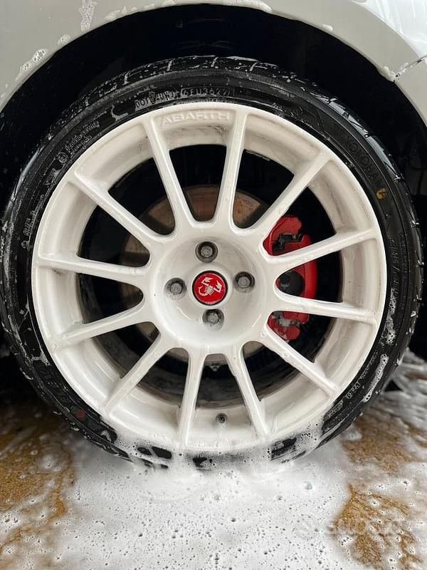 Usata Abarth 500 135 CV (99 kW) 2010 Grigio Utilitaria