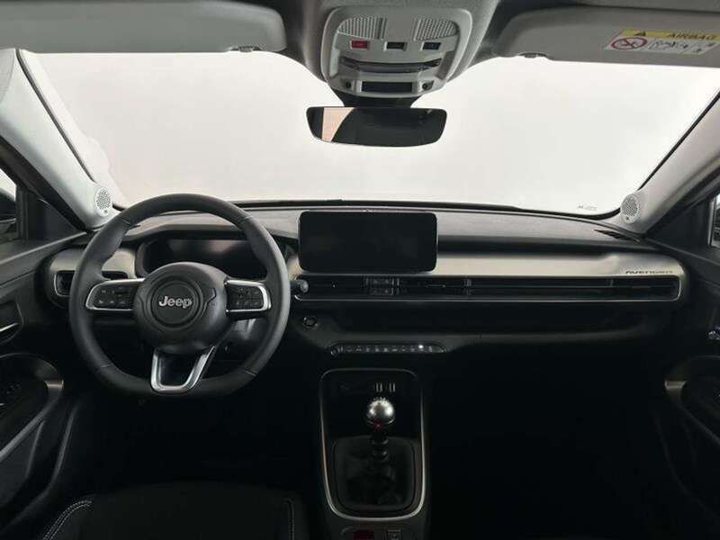 Usata Jeep Avenger Summit 101 CV (74 kW) 2024 Bianco SUV