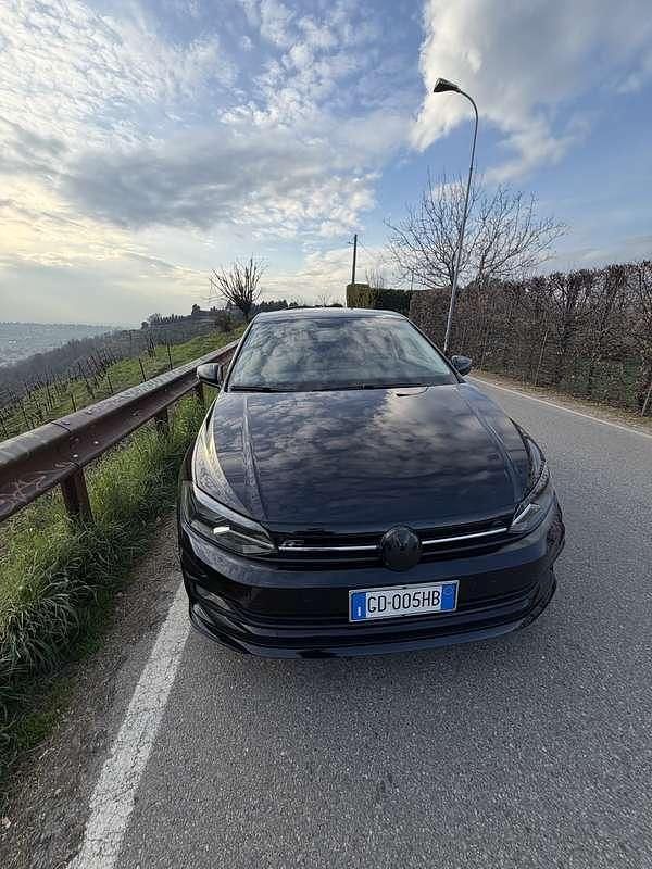 Usata VW Polo Sportline 95 CV (69 kW) 2020 Nero Utilitaria