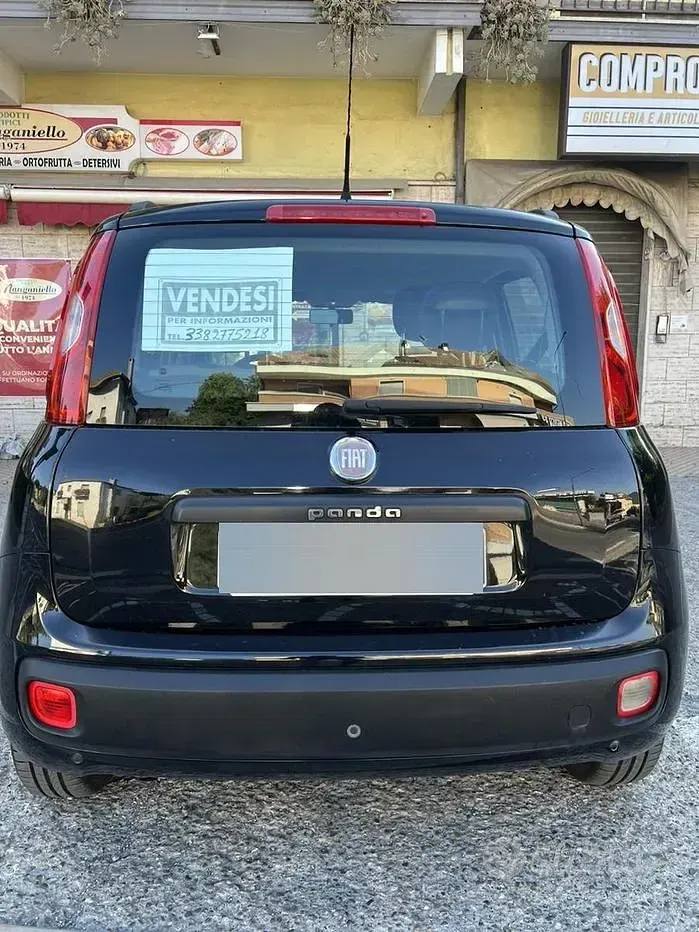 Usata Fiat Panda Easy 69 CV (50 kW) 2012 Nero Utilitaria