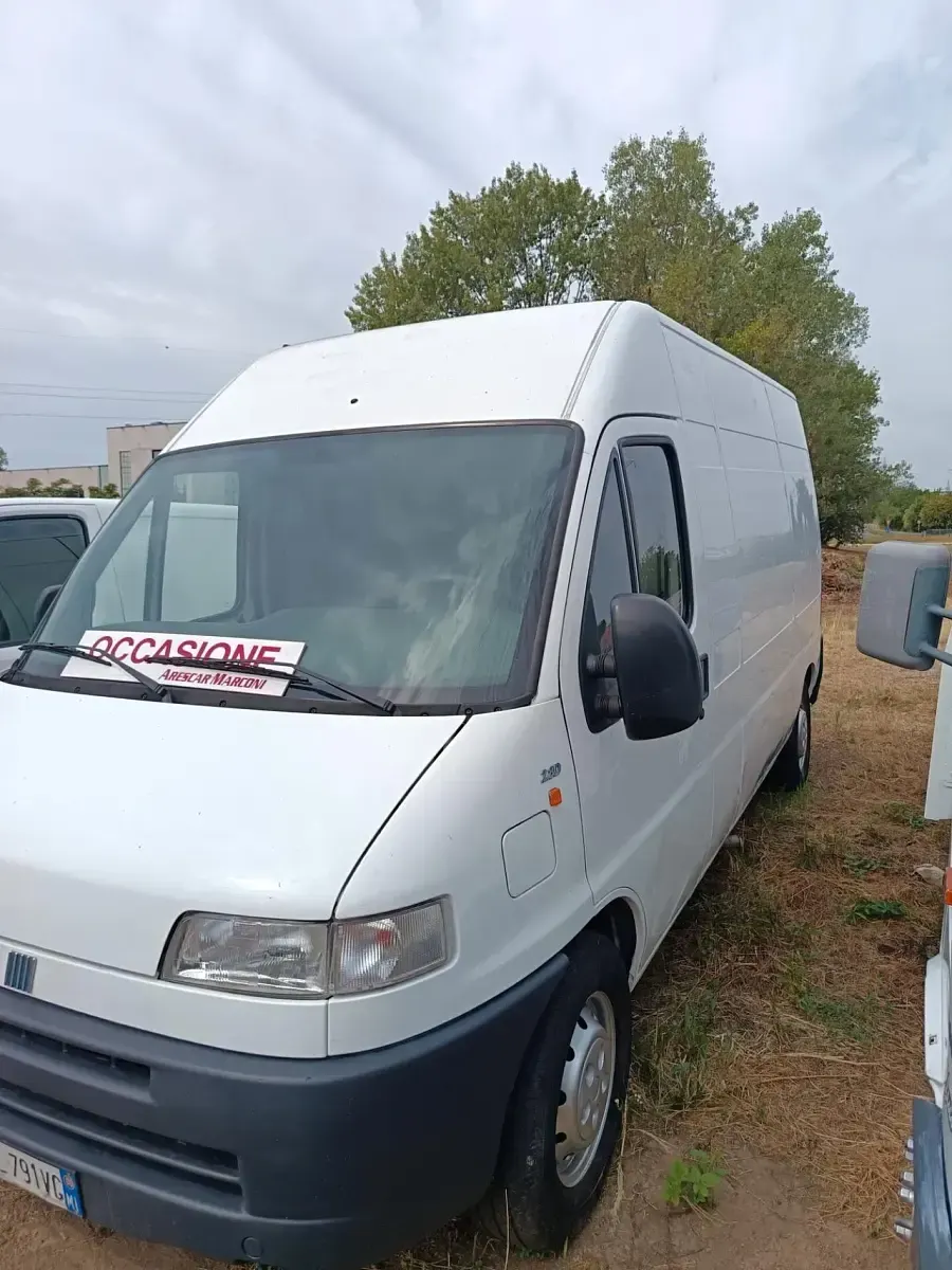 Usata Fiat Ducato 14 85 CV (62 kW) 2000 Bianco Furgone