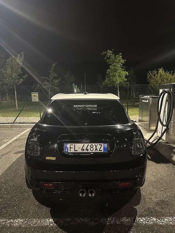 Usata Mini Cooper SD 170 CV (125 kW) 2017 Utilitaria