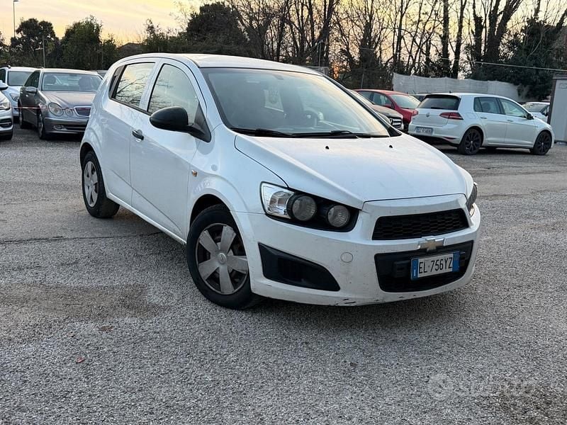 Usata Chevrolet Aveo LT 86 CV (63 kW) 2012 Bianco Berlina