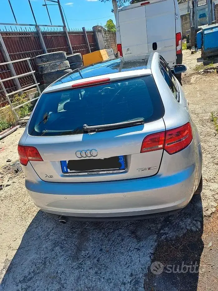 Usata Audi A3 S-Line 105 CV (77 kW) 2010 Grigio Utilitaria