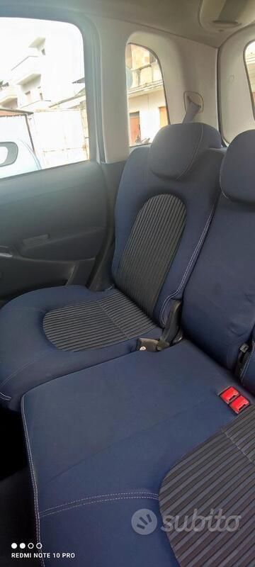 Usata Lancia Musa 69 CV (50 kW) 2009 Grigio Monovolume