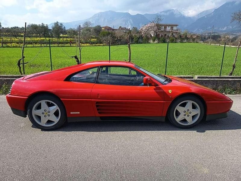 Usata Ferrari 348 300 CV (220 kW) 1991 Rosso