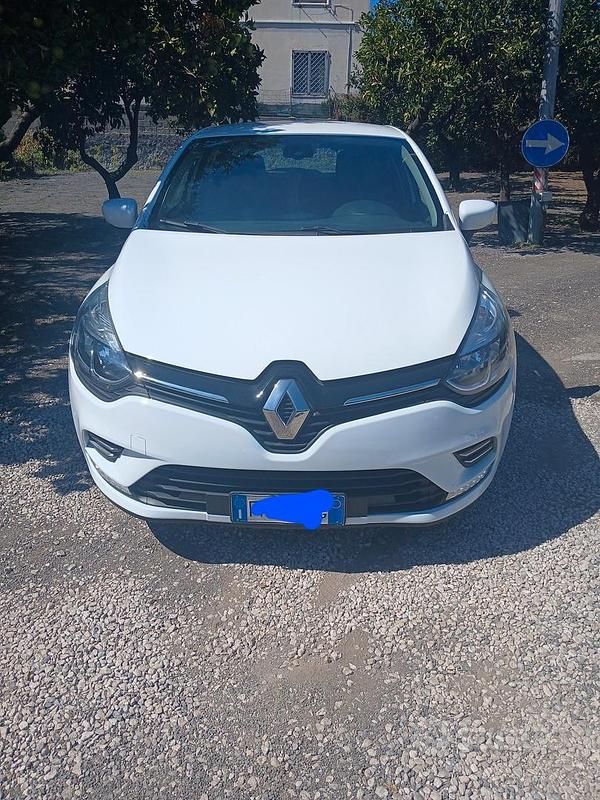 Bianco Usata 2018 Renault Clio IV Due volumi | 7700 € - Immagine 1/4