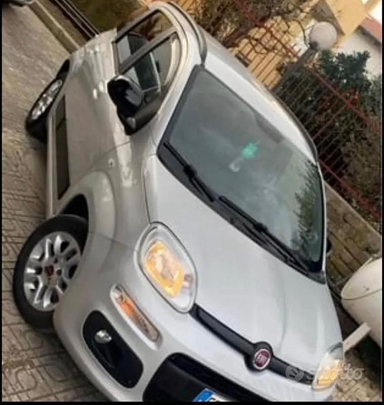 Usata Fiat Panda 69 CV (50 kW) 2016 Grigio Utilitaria