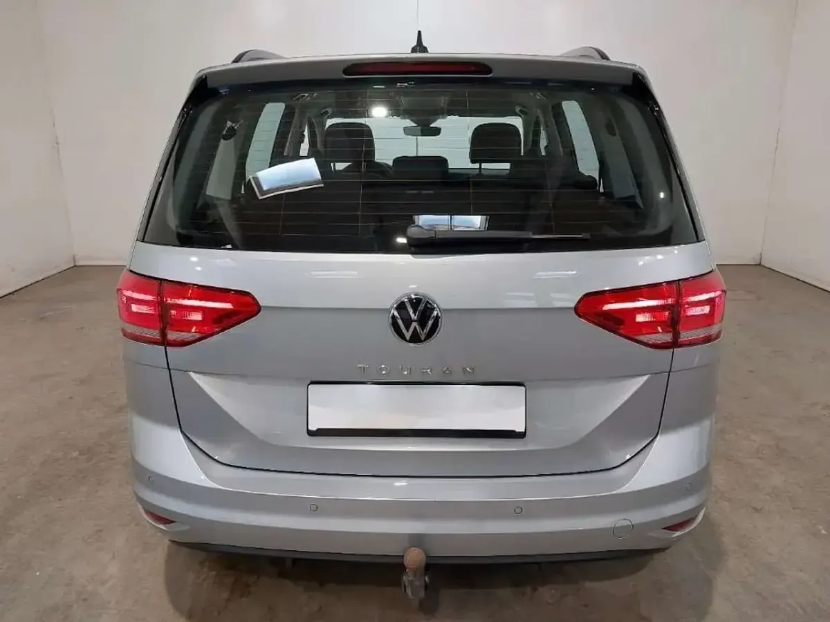Usata VW Touran Business 150 CV (110 kW) 2025 Argento Monovolume