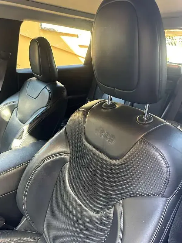 Usata Jeep Cherokee Night Eagle 200 CV (147 kW) 2018 Bianco SUV