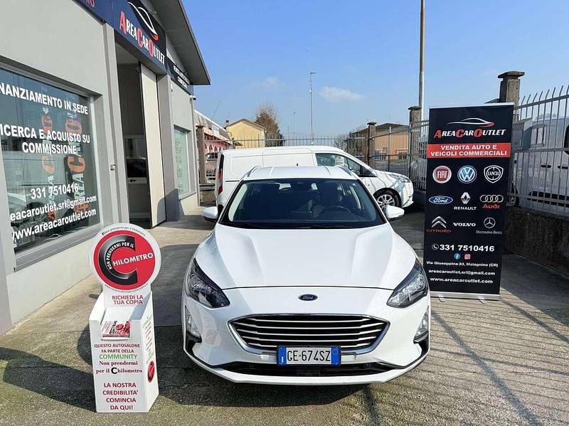 Usata Ford Focus Business Edition 95 CV (69 kW) 2021 Bianco Station wagon