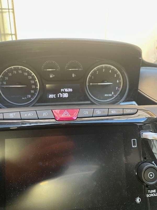 Usata Lancia Ypsilon Gold 69 CV (50 kW) 2022 Rosso Utilitaria