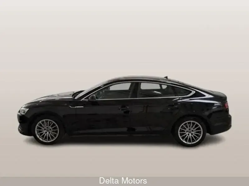 Usata Audi A5 Sportback Business 170 CV (125 kW) 2020 Nero metallizzato Utilitaria
