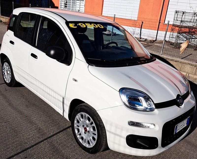 Usata Fiat Panda 69 CV (50 kW) 2022 Bianco Utilitaria