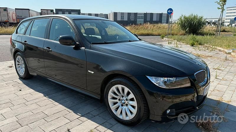 Usata BMW 318 M Sport 150 CV (110 kW) 2009 Nero Station wagon