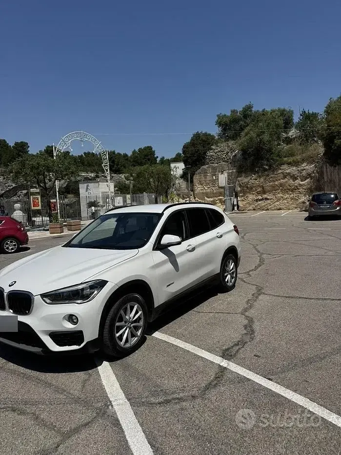 Usata BMW X1 150 CV (110 kW) 2016 Bianco SUV